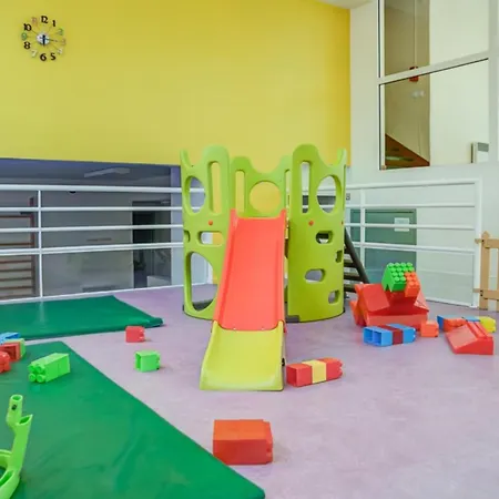 Dom wakacyjny In 4 With Heated Swimming Pool Parking Saint-Martin-de-Ré